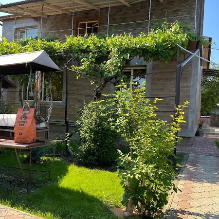 Tatil Evi 'carolina' With Hot Tub, Sauna And Bbq Area